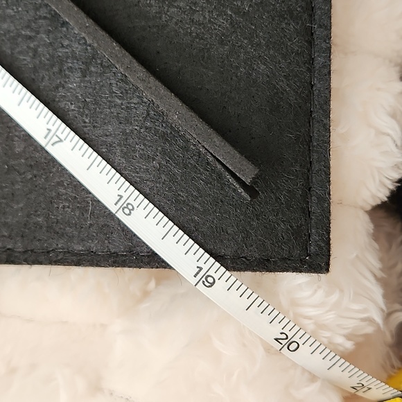 Art Pop Cap Pendant Necklace - Picture 5 of 6